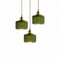 Lepa Vintage Glas-Hängeleuchte – Geriffelte Pendelleuchte in Grün mit Messing